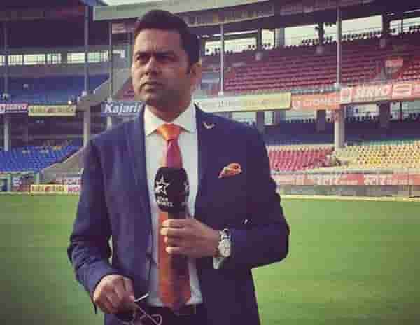 Aakash Chopra makes a big statement on the Rohit-Kohli captaincy controversy.