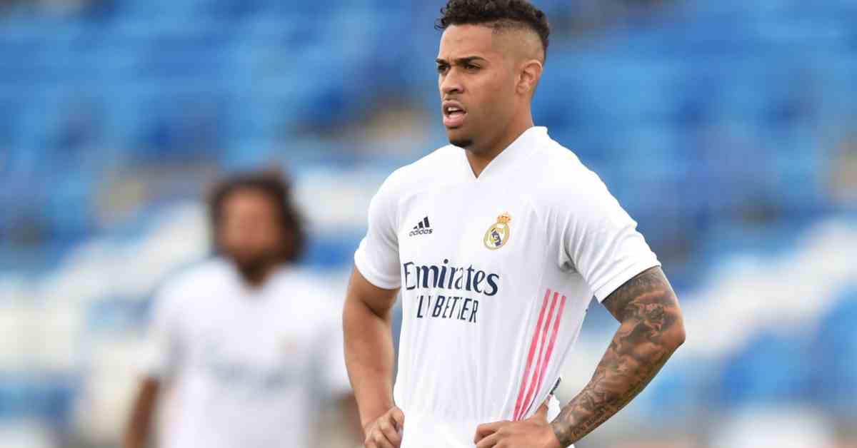 Mariano Diaz Transfer News Leeds United and West Ham United want the Real Madrid outcast-compressed