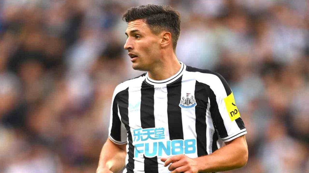 Newcastle United is planning to offer a new contract to Fabian Schar